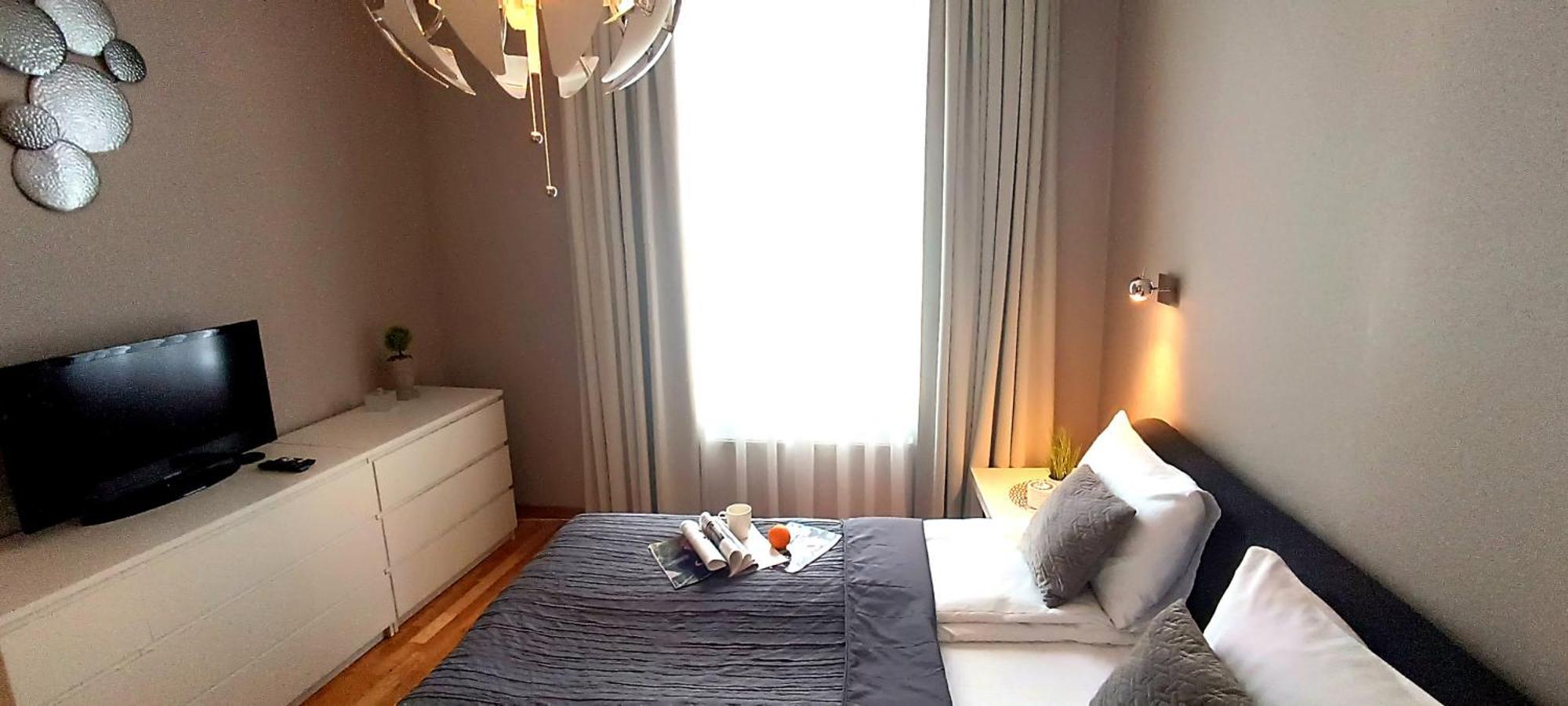 Old Town 2 Bedroom Apartment Near Dome Square & Scenic Waterfront Riga Ngoại thất bức ảnh