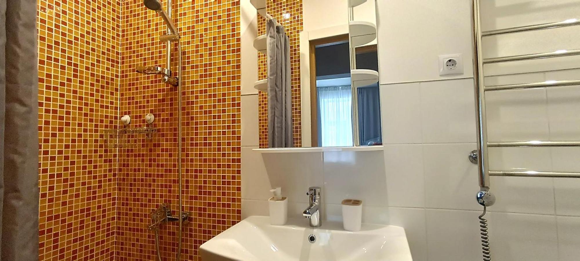 Old Town 2 Bedroom Apartment Near Dome Square & Scenic Waterfront Riga Ngoại thất bức ảnh