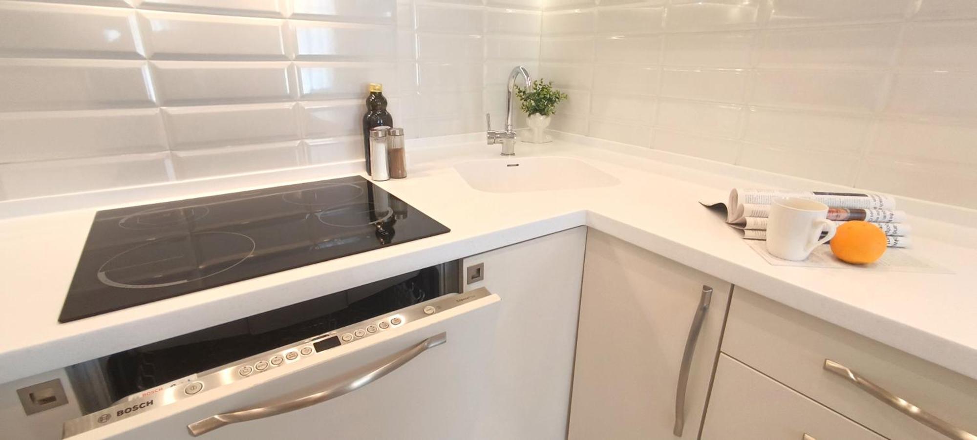 Old Town 2 Bedroom Apartment Near Dome Square & Scenic Waterfront Riga Ngoại thất bức ảnh