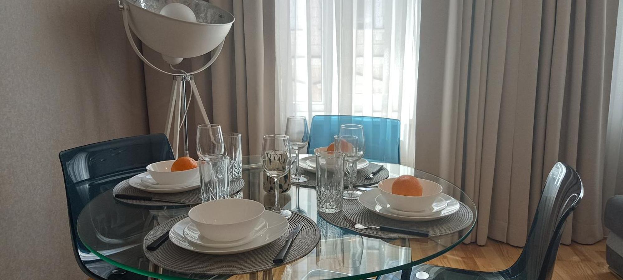 Old Town 2 Bedroom Apartment Near Dome Square & Scenic Waterfront Riga Ngoại thất bức ảnh